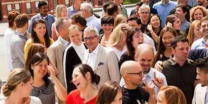 3M chief design officer in crowd
